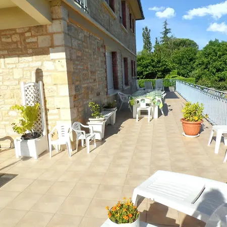 A Avec Jardin Et Terrasse 110 M² *