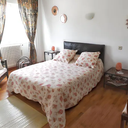 Apartman A Avec Jardin Et Terrasse 110 M² Toulonjac